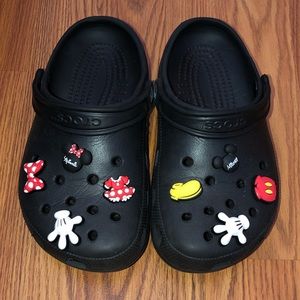 Black crocs with Mickey/Minnie jibbetz